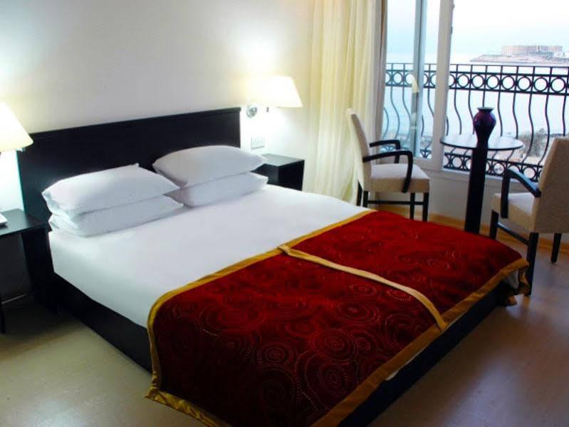 Ada Beach Hotel Karavas  外观 照片