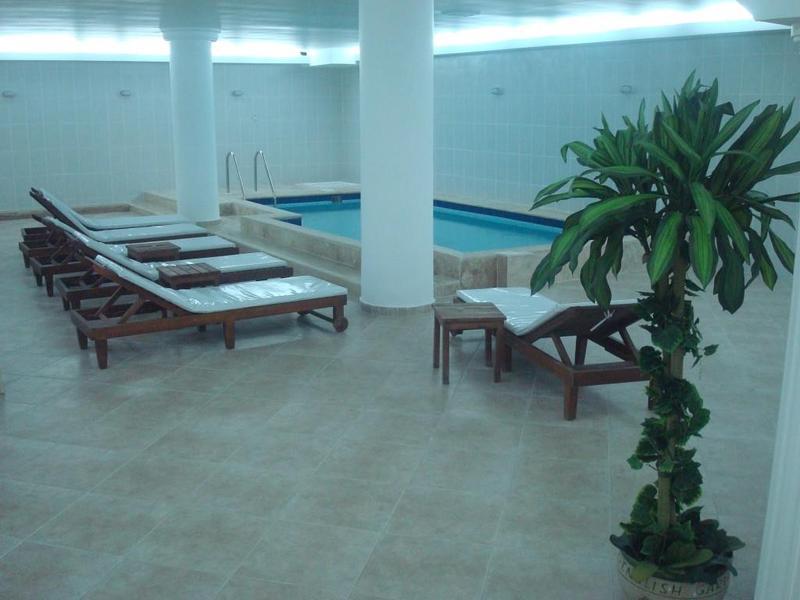 Ada Beach Hotel Karavas  外观 照片