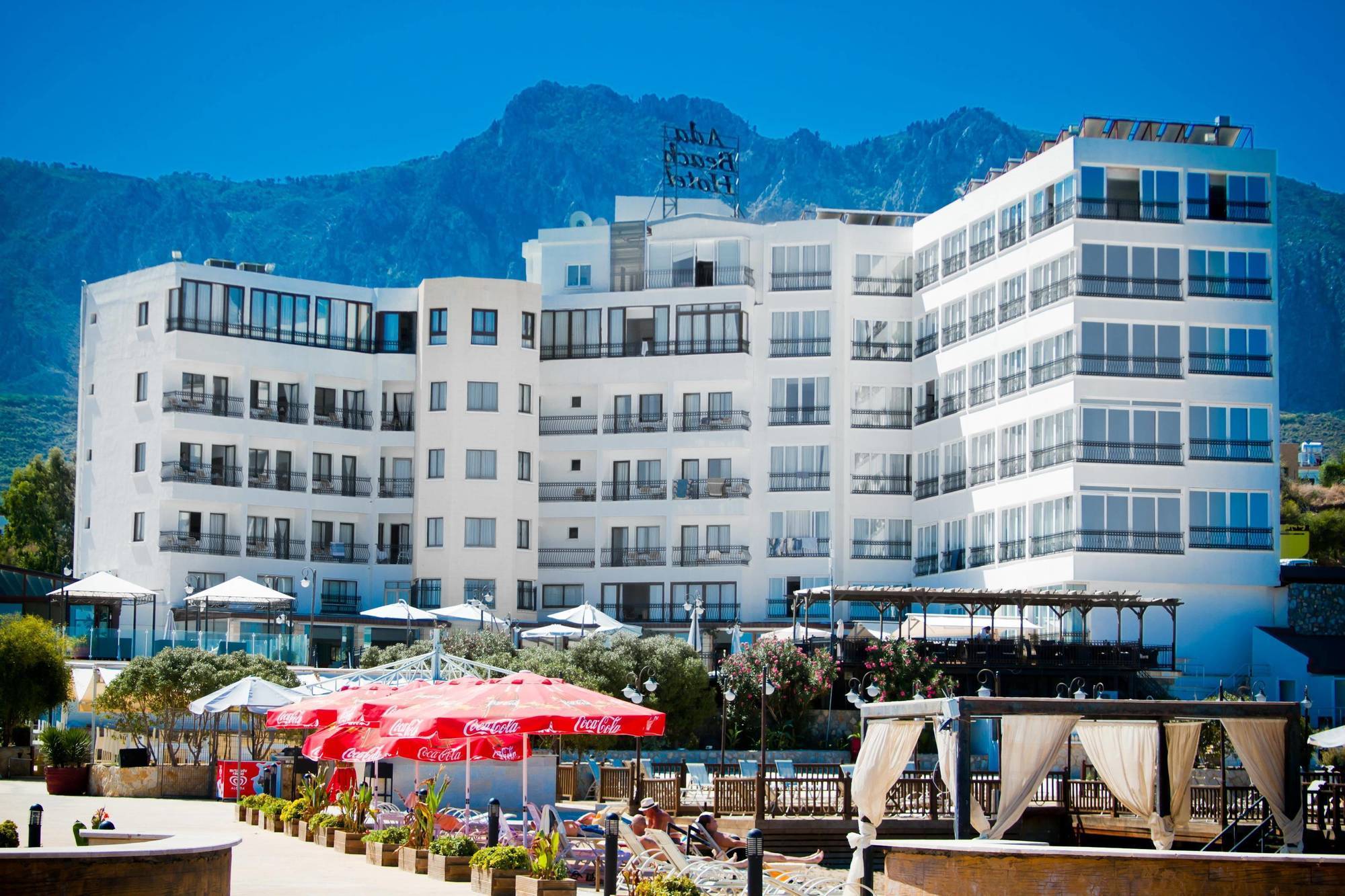 Ada Beach Hotel Karavas  外观 照片